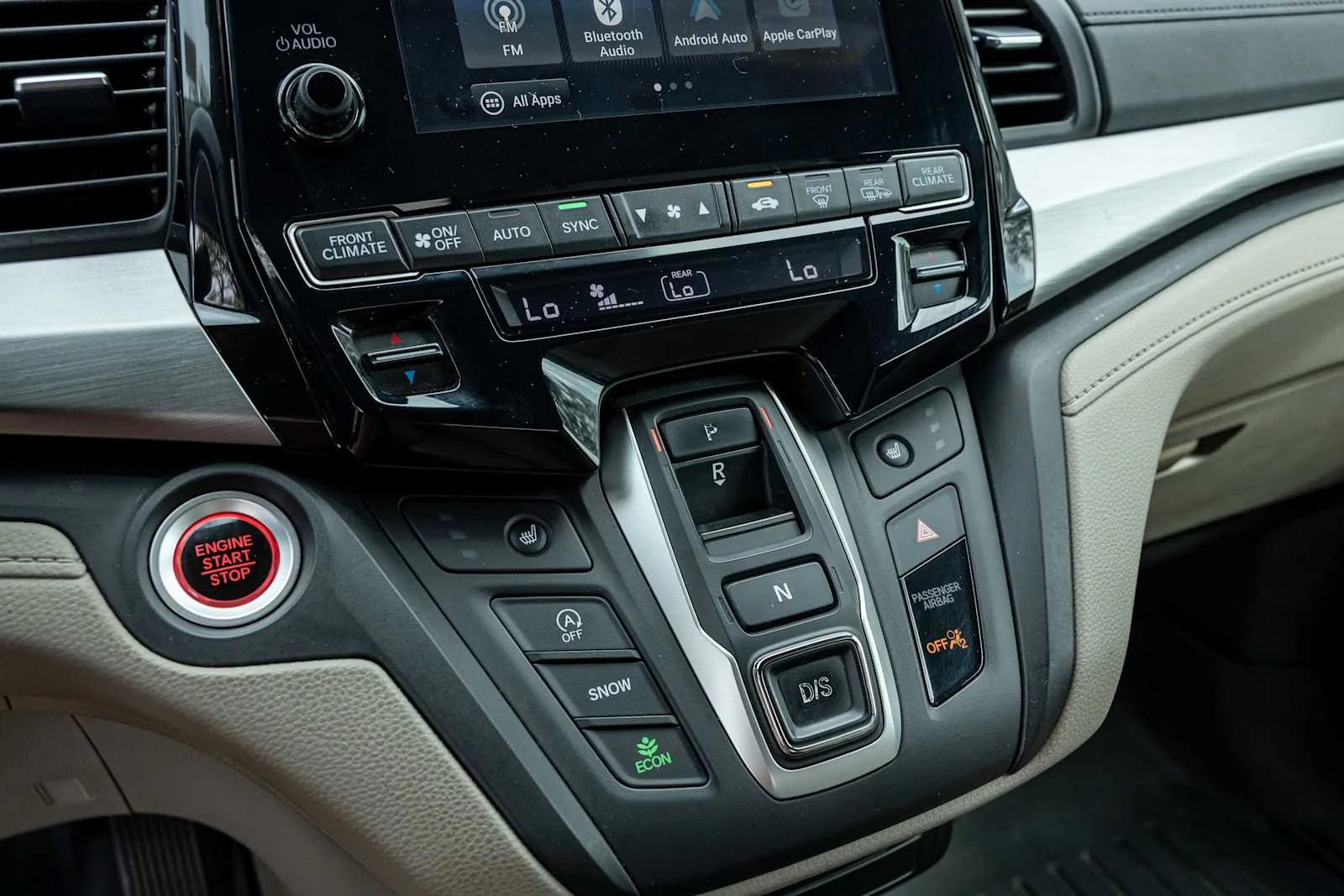 Used 2019 Deep Scarlet Pearl Honda Touring image 22