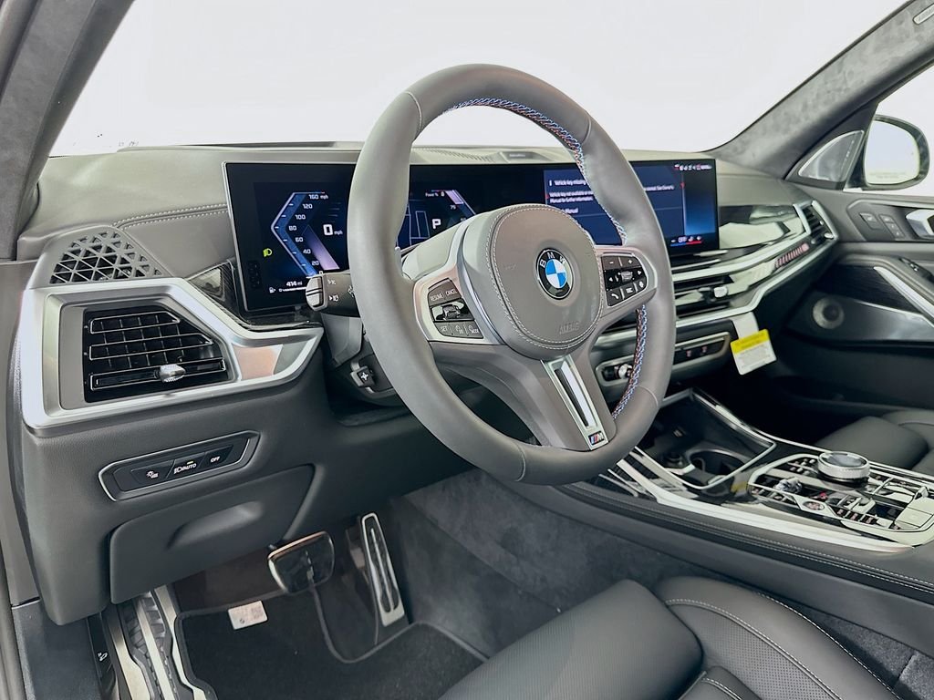 New 2027 Black Sapphire Metallic BMW M60i image 9