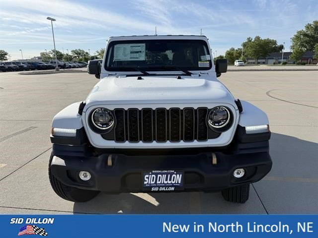 New 2026 Bright White Clear-Coat Exterior Paint Jeep Sport image 3