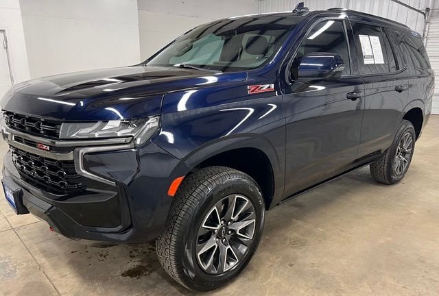 Used 2022 Blue Chevrolet Z71 image 3