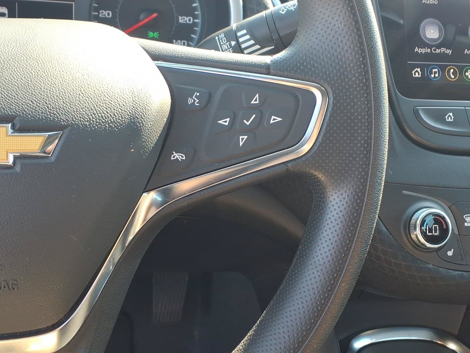Used 2023 SUMMIT WHITE Chevrolet LT image 19