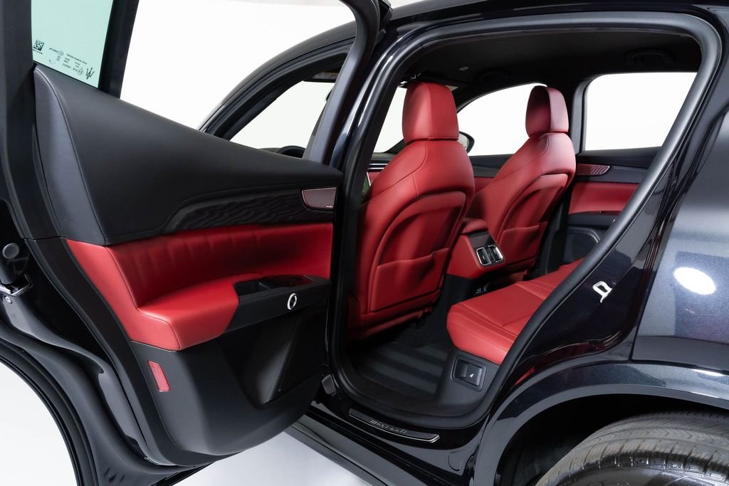 2026 Maserati Grecale Modena V6 - Photo 30