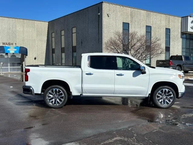 2025 Chevrolet Silverado 1500 LTZ