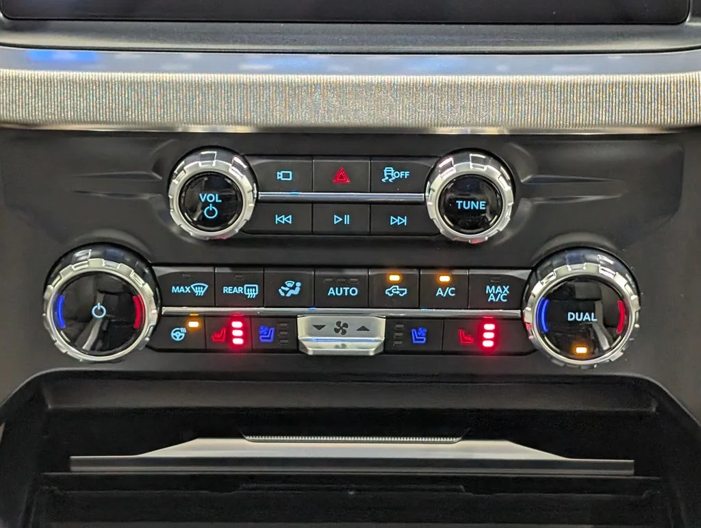 New 2026 Gray Ford Platinum image 6