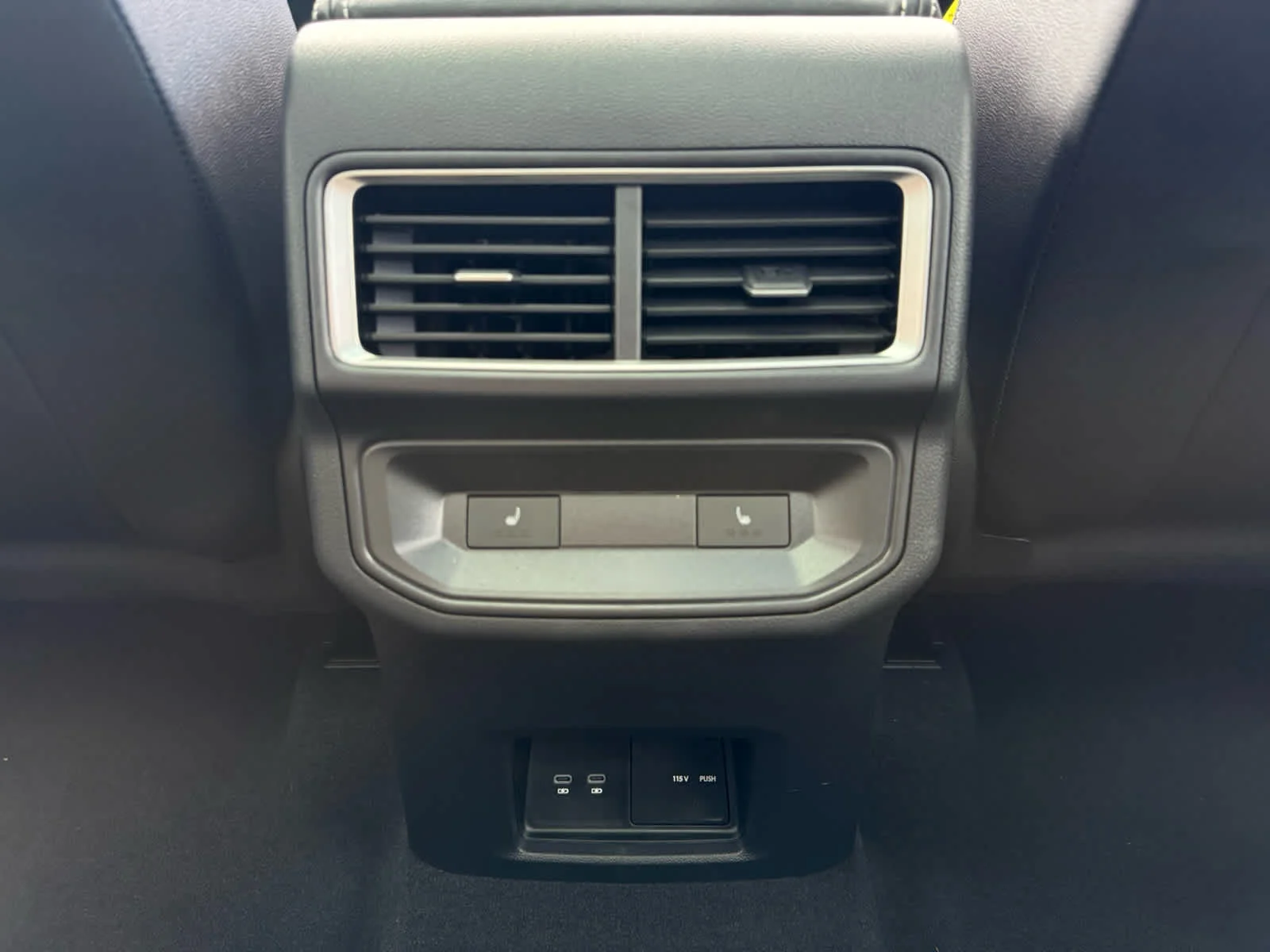 2026 Volkswagen Atlas Cross Sport SEL - Photo 25
