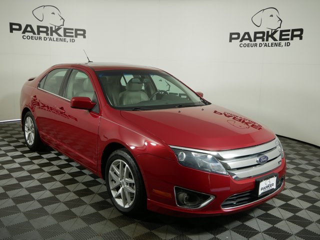 Used 2010 Sangria Red Metallic Ford SEL image 4