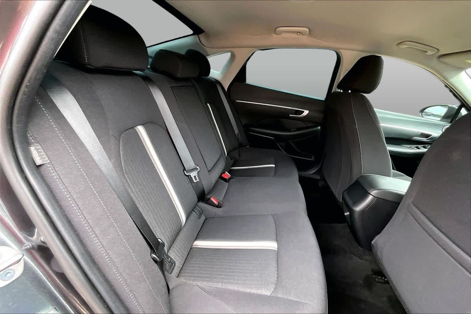 Used 2023 Portofino Gray Hyundai SEL image 17