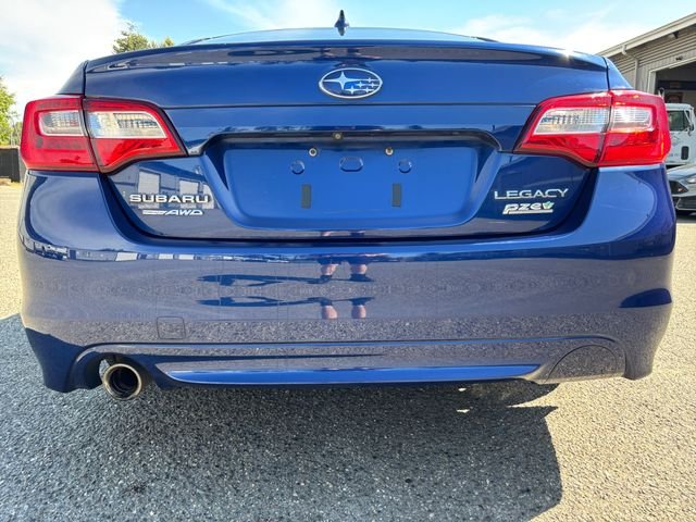 Used 2017 Lapis Blue Subaru 2.5i image 30