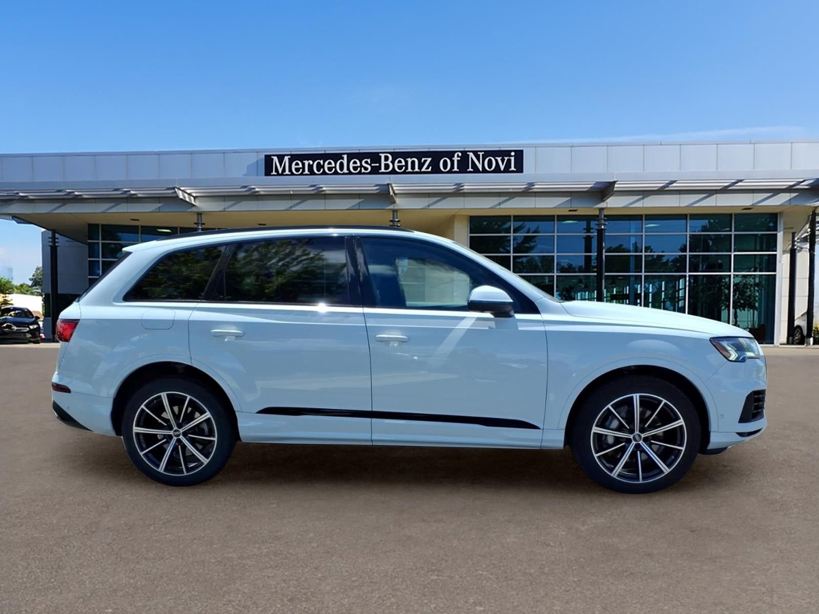 Used 2023 White Audi  image 6