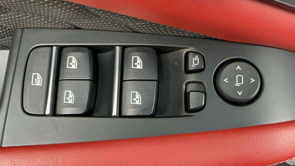 Used 2022 Black BMW  image 15
