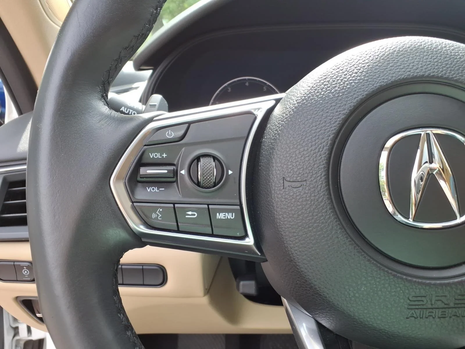 Used 2024 Platinum White Pearl Acura TECH image 17