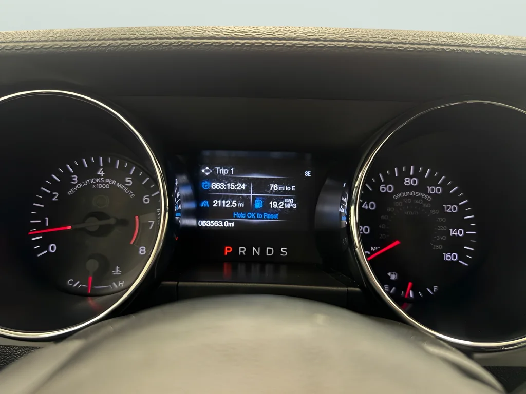 Used 2017 Gray Ford GT Premium image 22