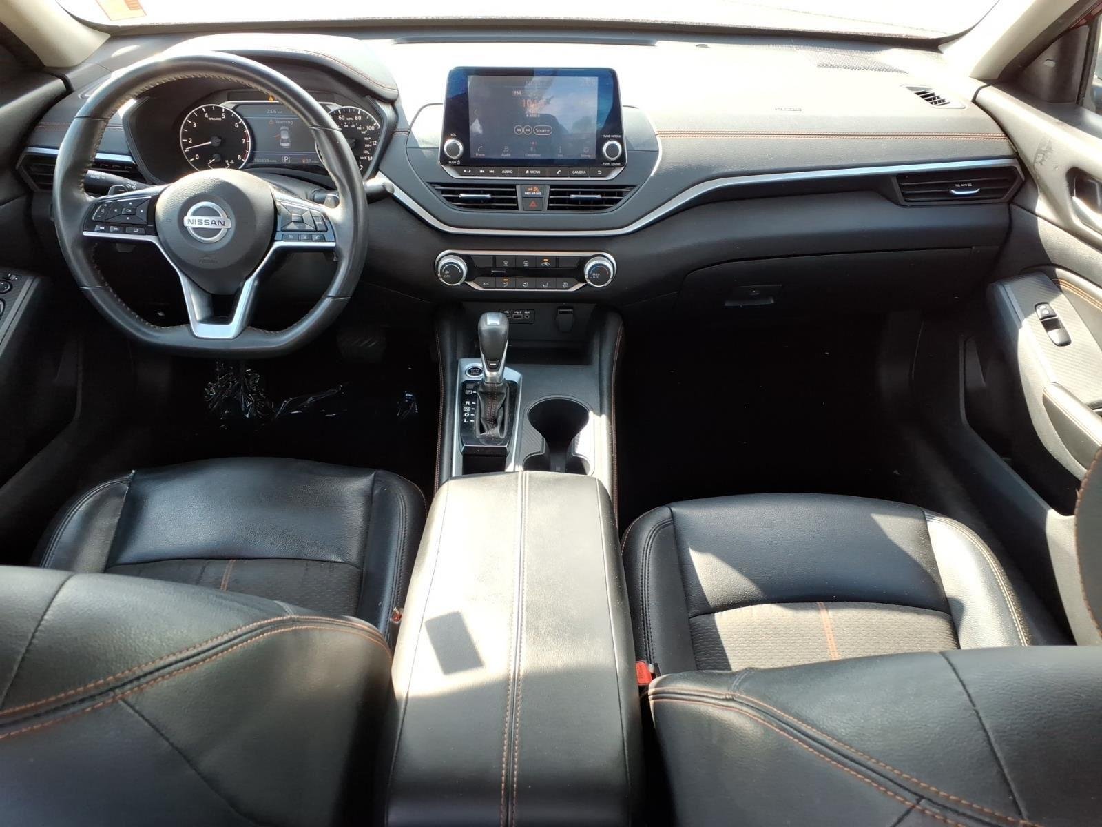 Used 2020 Scarlet Ember Tintcoat Nissan 2.5 SR image 17