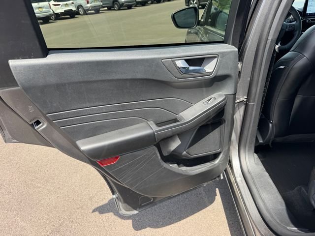 Used 2025 Gray Ford ST-Line image 17