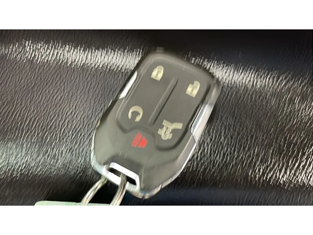 Used 2020 White Frost Tri-Coat GMC SLT image 10