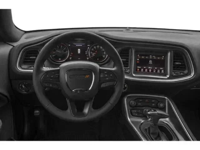 Used 2019 Black Dodge SXT image 7