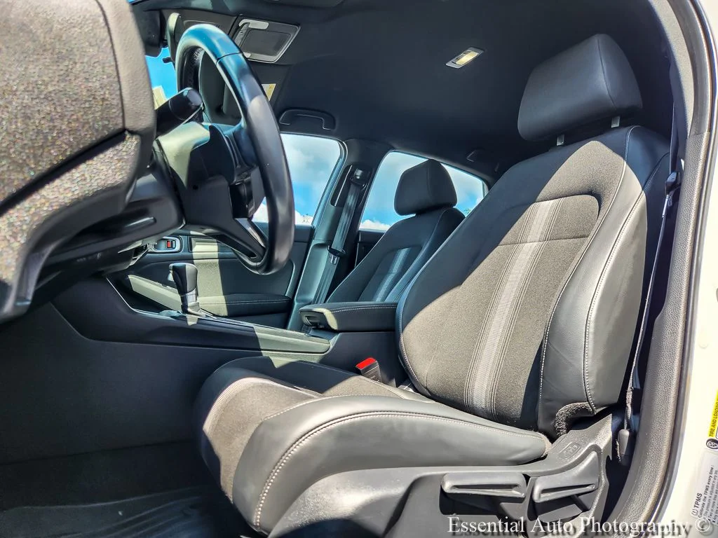 Used 2022  Honda Sport image 7