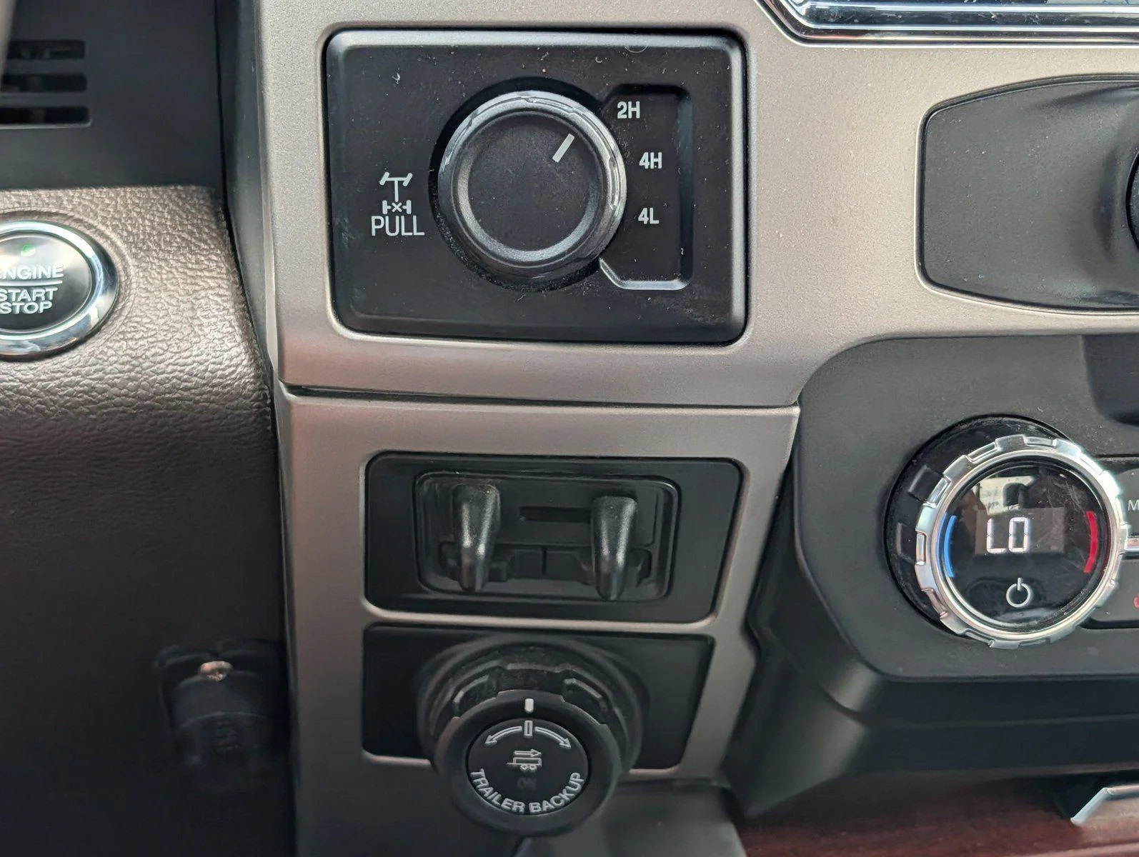 Used 2022 Star White Metallic Tri-Coat/Stone Gray Ford King Ranch image 19