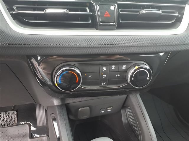 New 2026 Mosaic Black Metallic Chevrolet LT image 12
