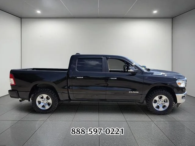 Used 2019 Diamond Black RAM BIG HORN/LONE STAR image 6