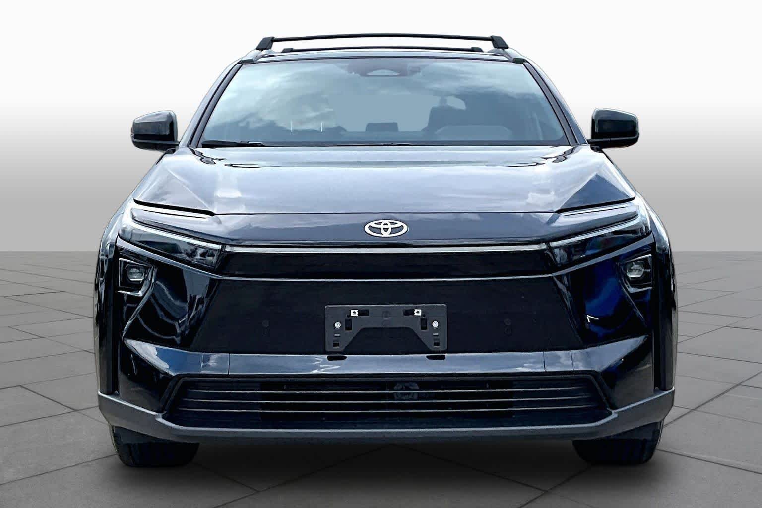 Used 2026 Midnight Black Metallic Toyota XLE Plus image 3