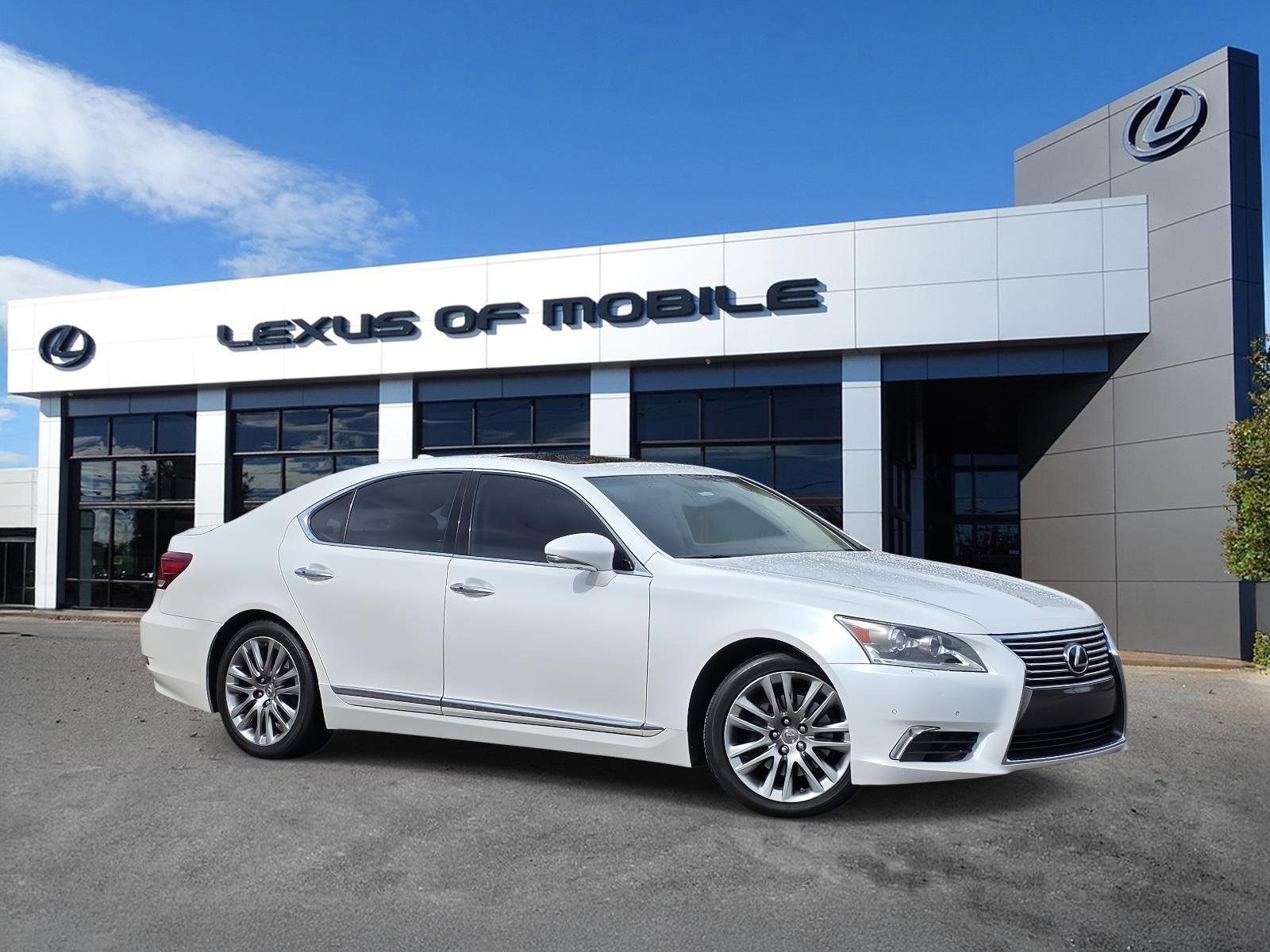 2014 Lexus LS Base