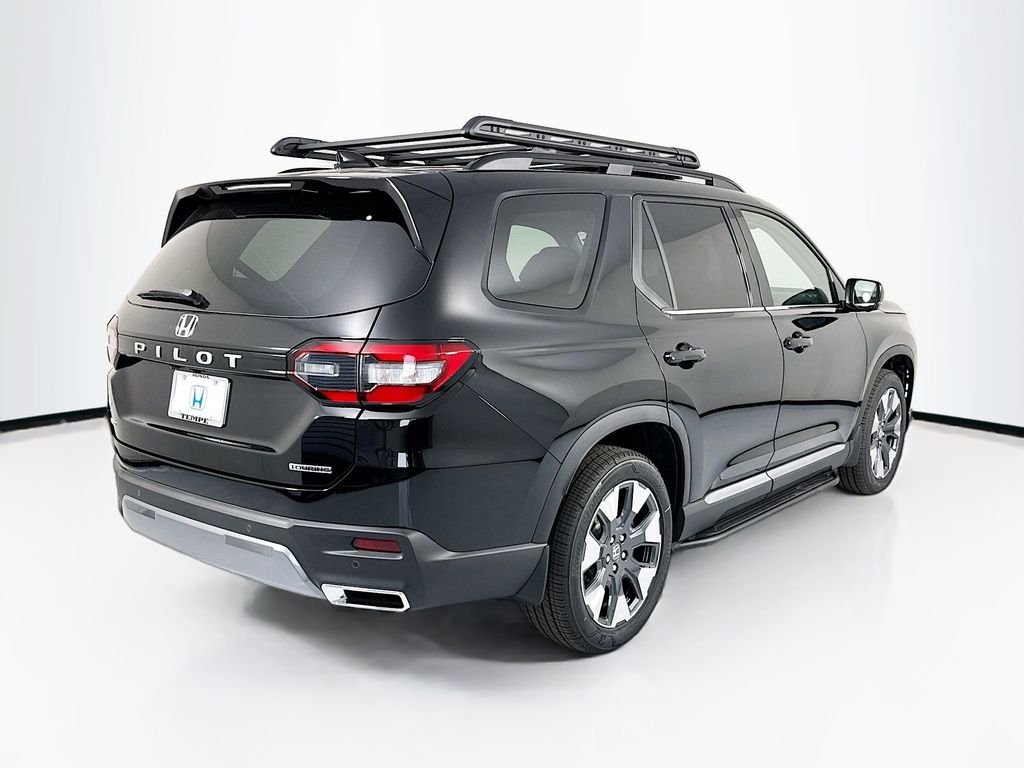 New 2026 Crystal Black Pearl Honda Touring image 5