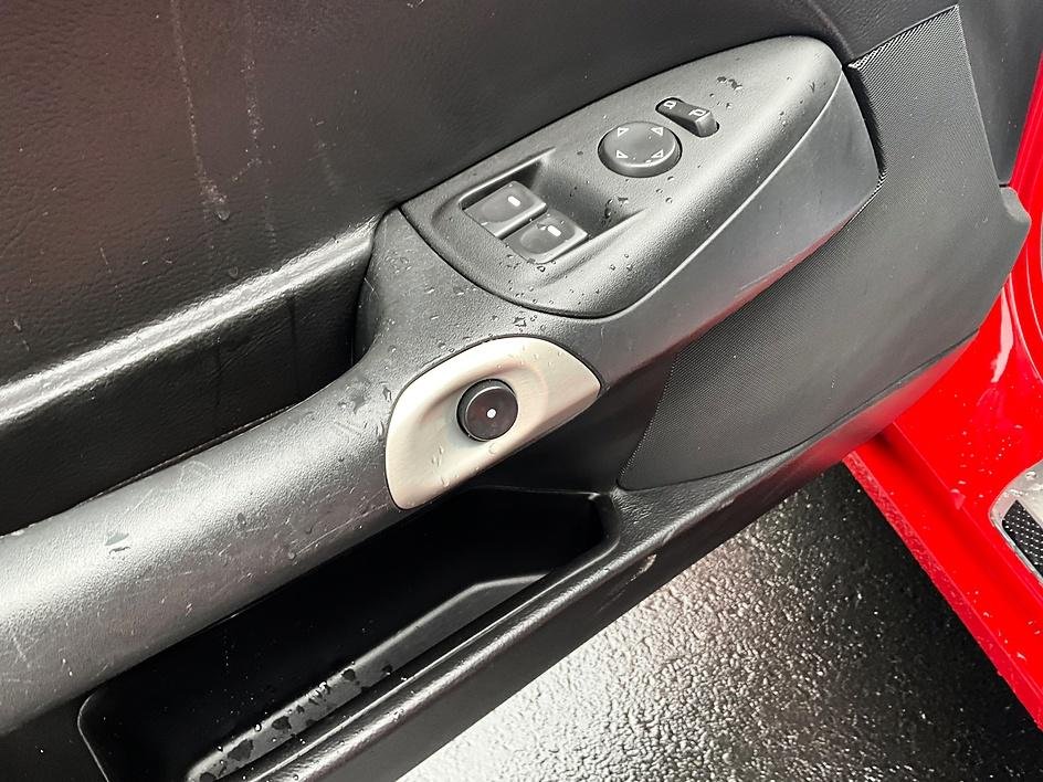 Used 2009 Red Chevrolet Base image 13