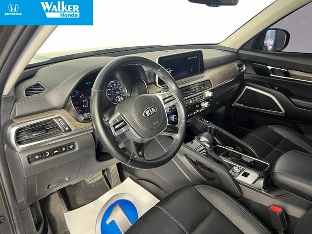Used 2021 Green Kia EX image 14