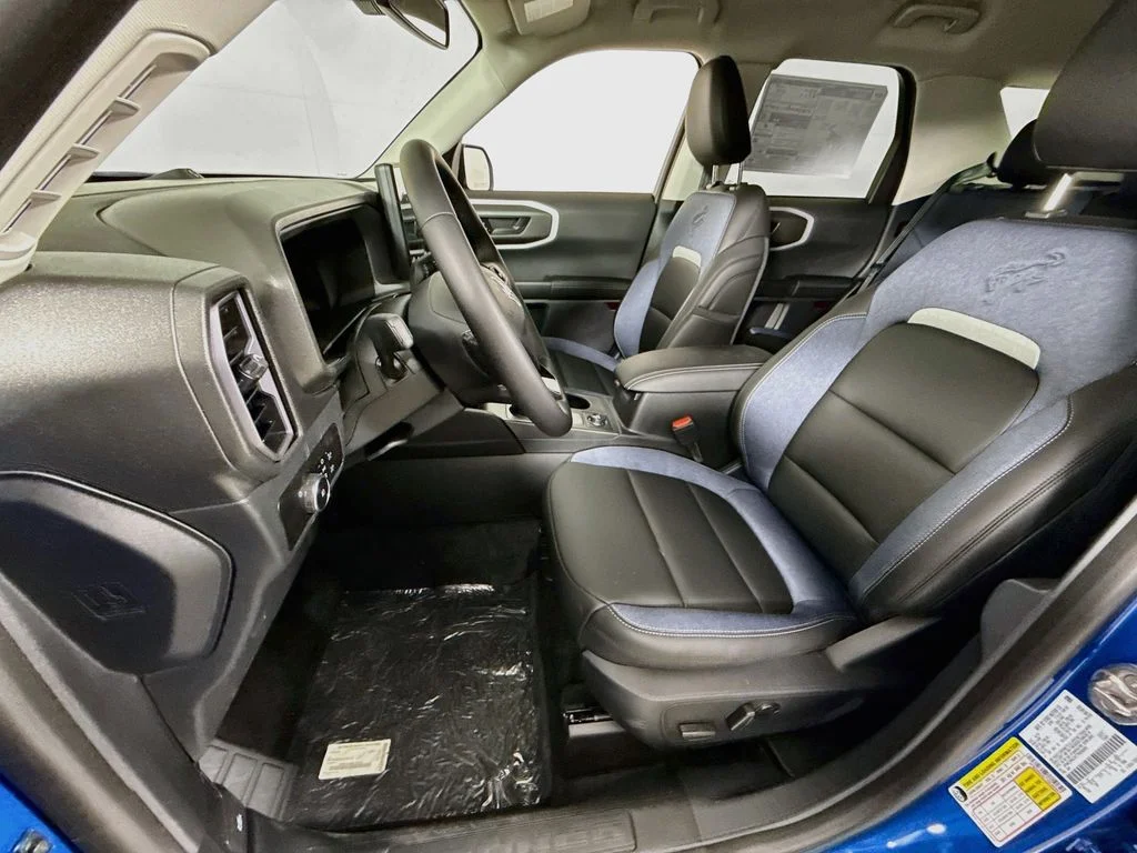 New 2026 Velocity Blue Metallic Ford Outer Banks® image 22