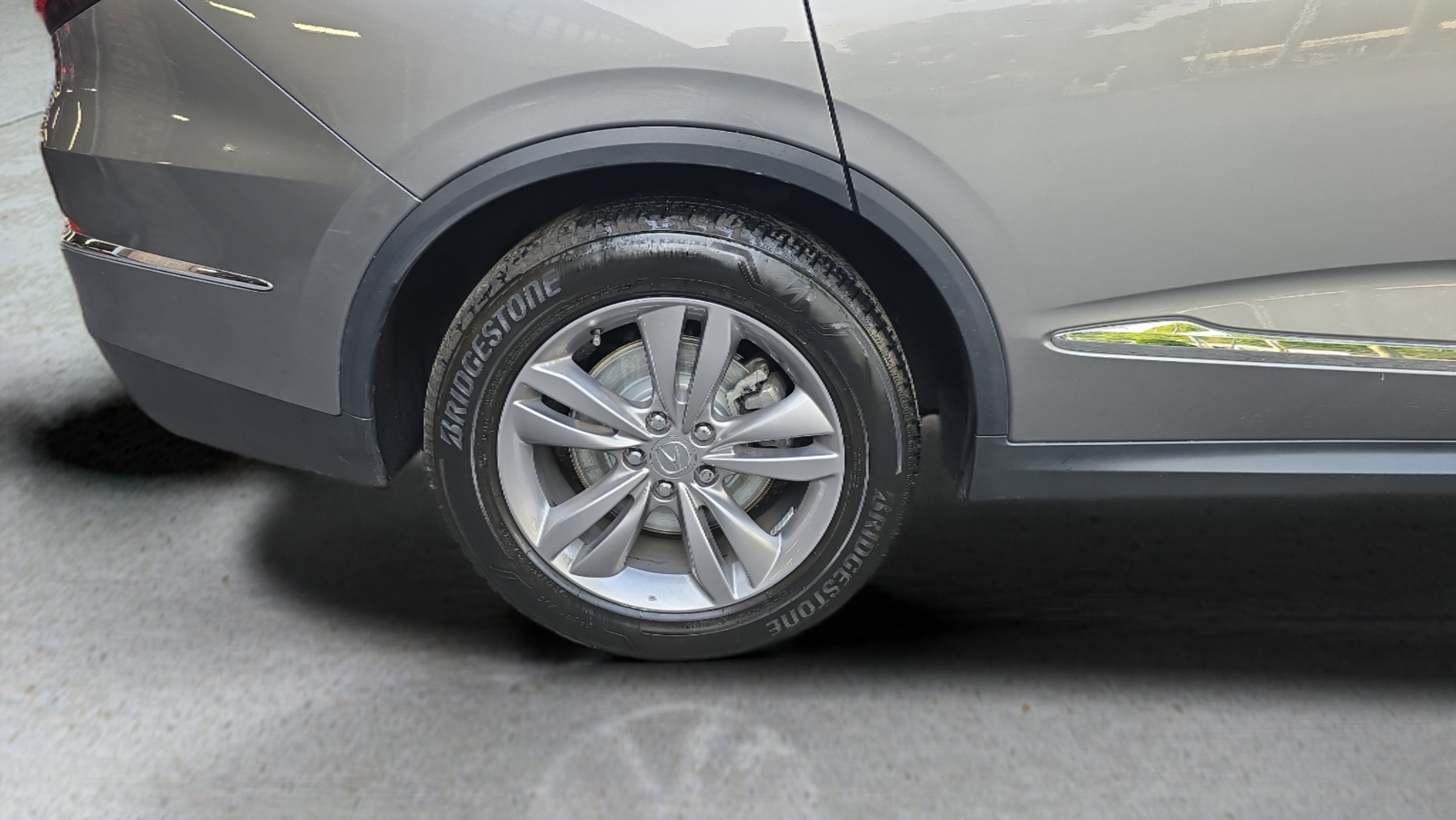 Certified Used 2023 Liquid Carbon Metallic Acura SH-AWD image 63