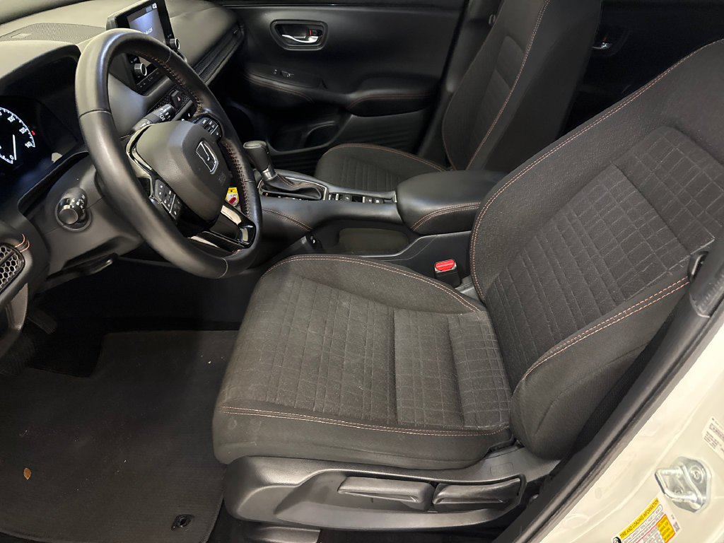 2025 Honda HR-V Sport - Photo 19