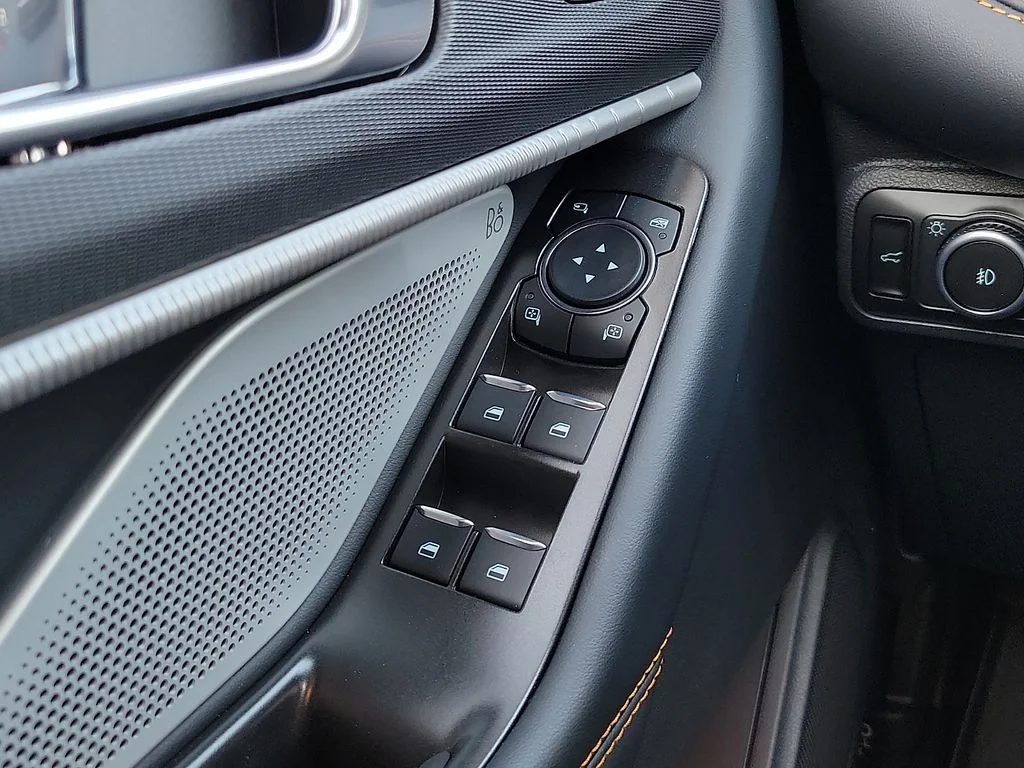 New 2026 Carbonized Gray Metallic Ford Tremor® image 14