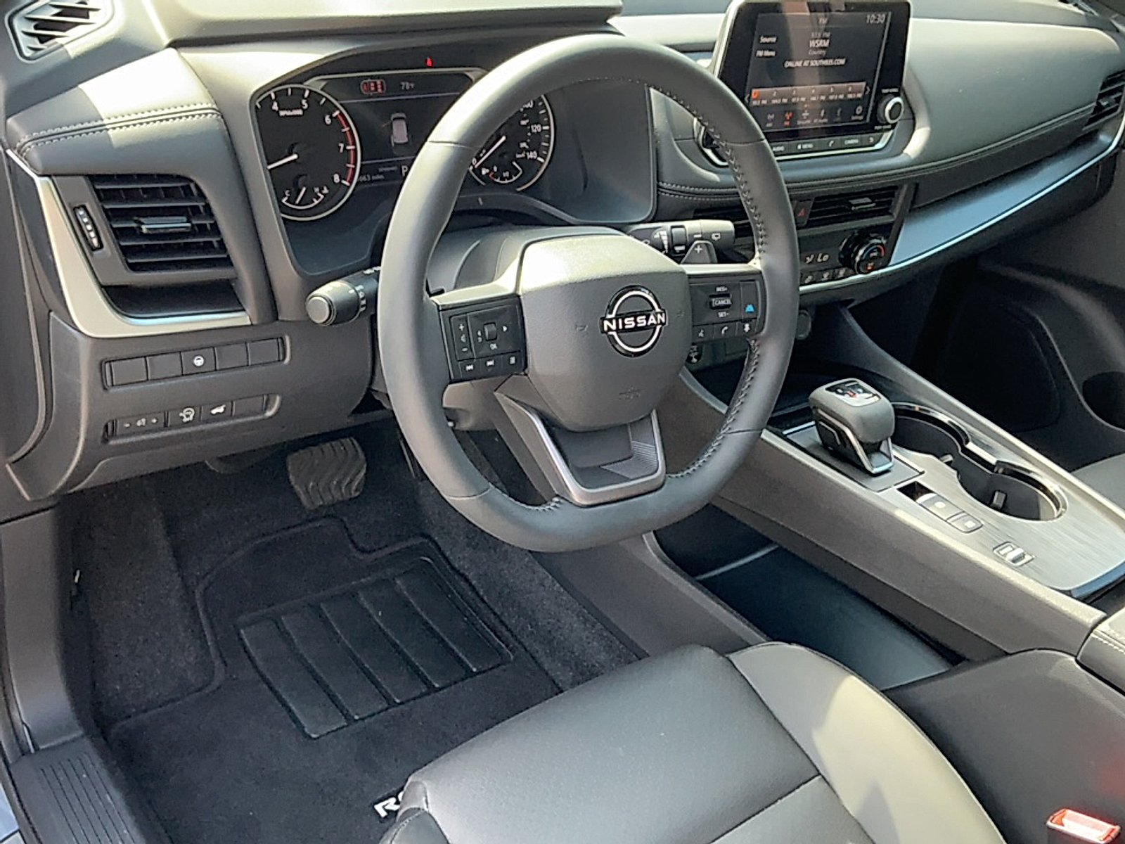 Used 2026 Boulder Gray Pearl Nissan Dark Armor image 8