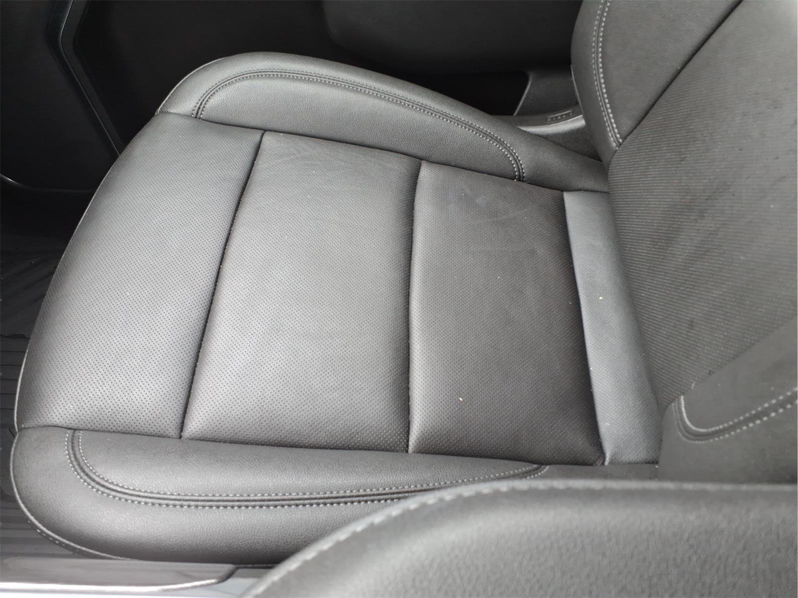 Used 2025 Black Chevrolet LTZ image 27
