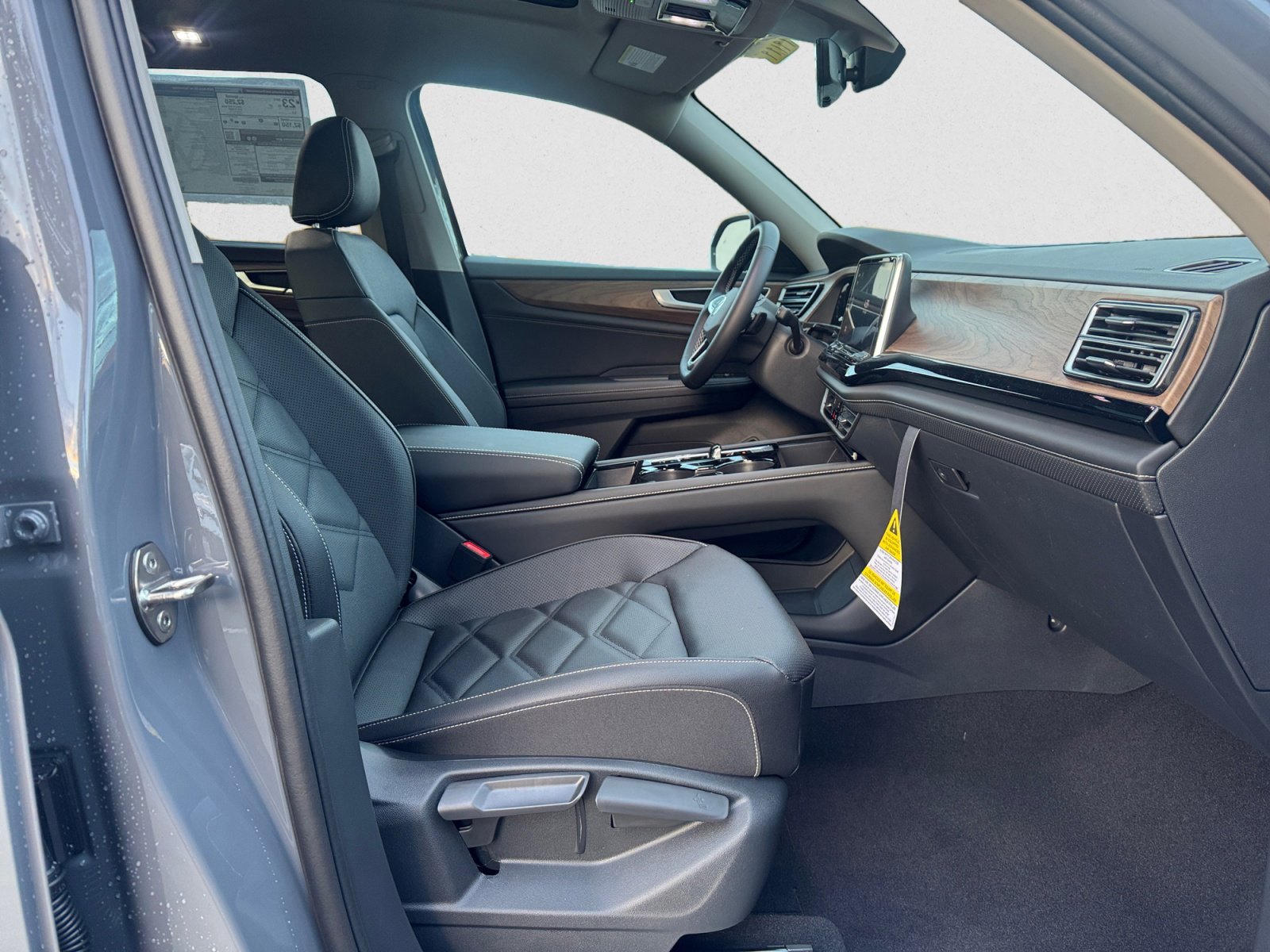 New 2026 Gray Volkswagen 2.0T SE w/Technology image 15