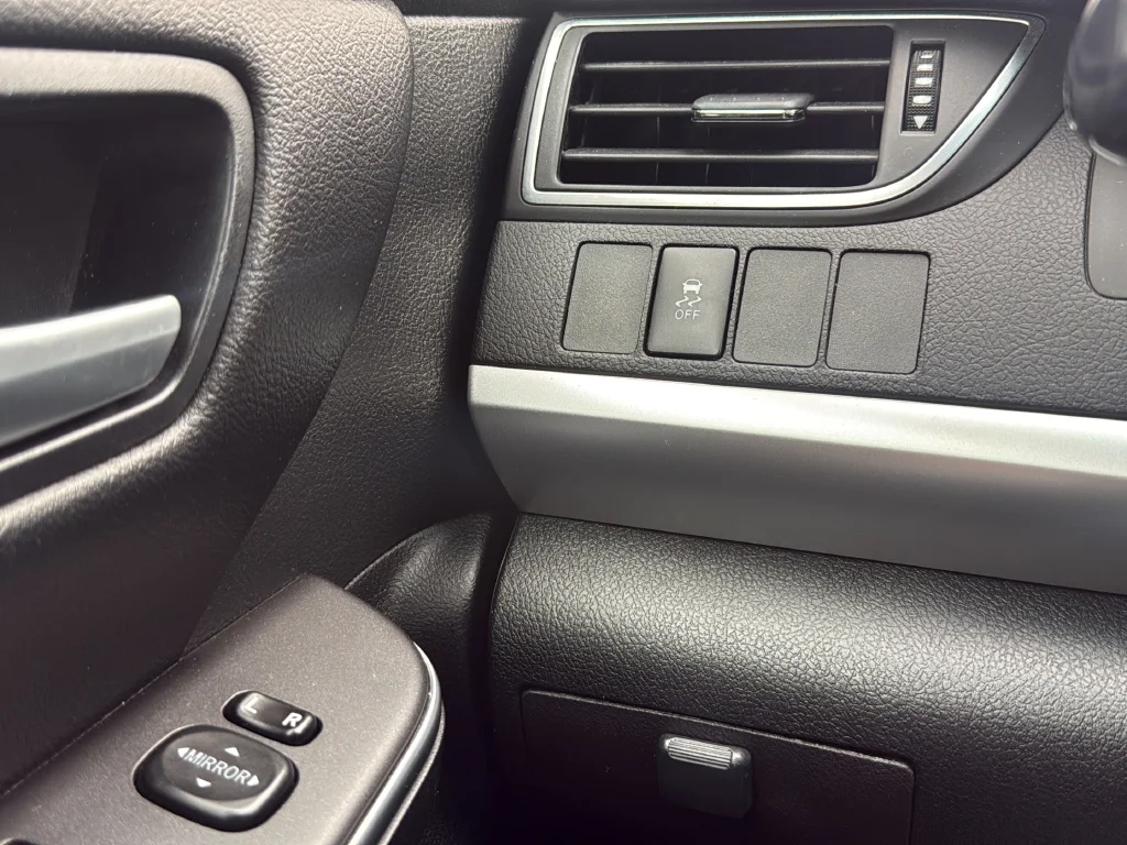 Used 2016 Red Toyota SE image 23