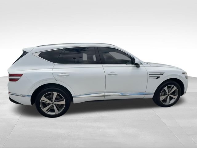 Used 2024 White Genesis 3.5T image 9