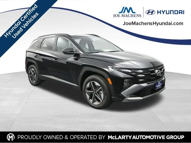 Used 2025 Gray Hyundai SEL Convenience image 2