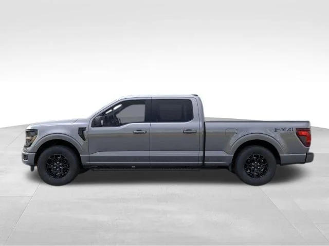 New 2026 Carbonized Gray Metallic Ford XLT image 25