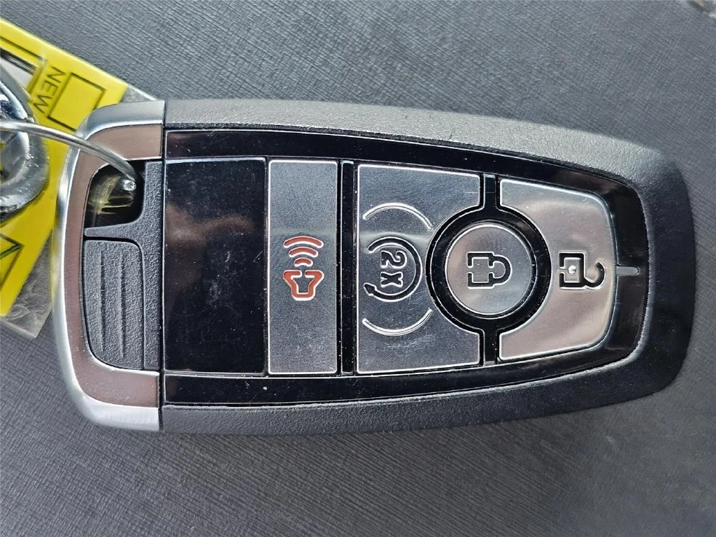 Used 2024 Azure Gray Meta Ford Raptor image 33