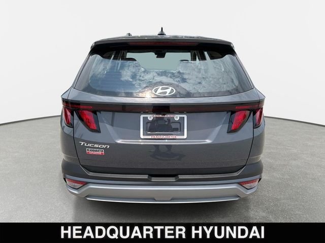 Used 2026 Gray Hyundai SE image 3