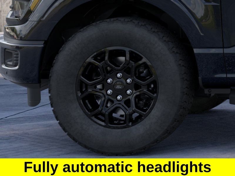 New 2026 Agate Black Metallic Ford XLT image 20