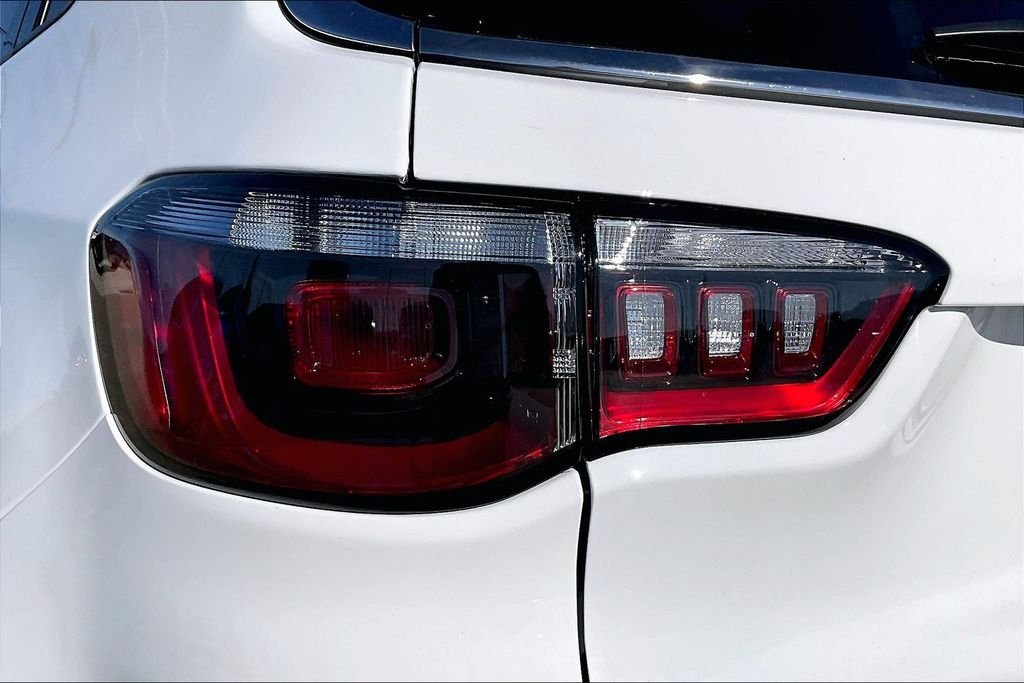 New 2026 Jeep Compass Latitude 4D Sport Utility