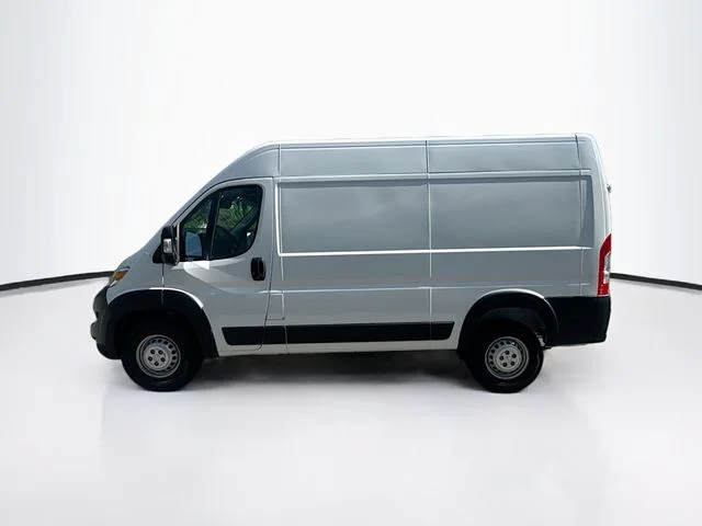 New 2026 Bright White Clear-Coat Exterior Paint RAM  image 4