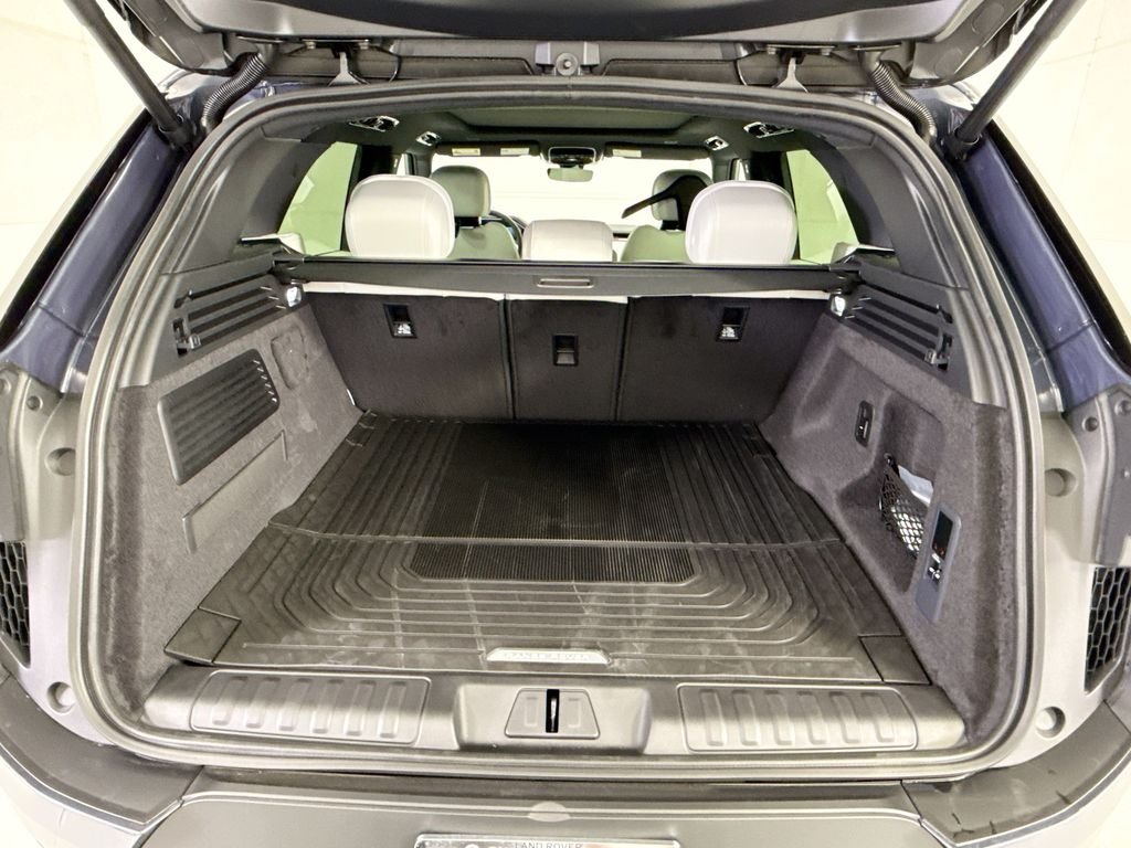 New 2026 Varesine Blue Land Rover SE image 26
