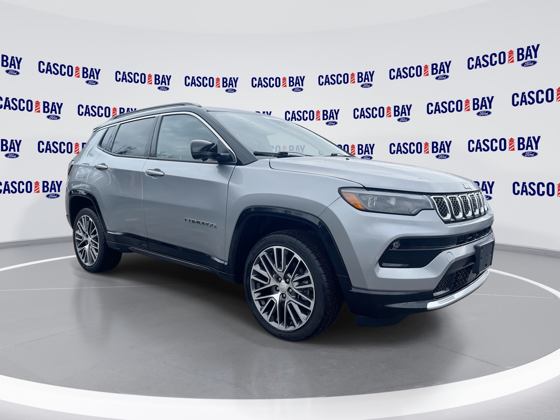 2023 Jeep Compass Limited 4X4's photo