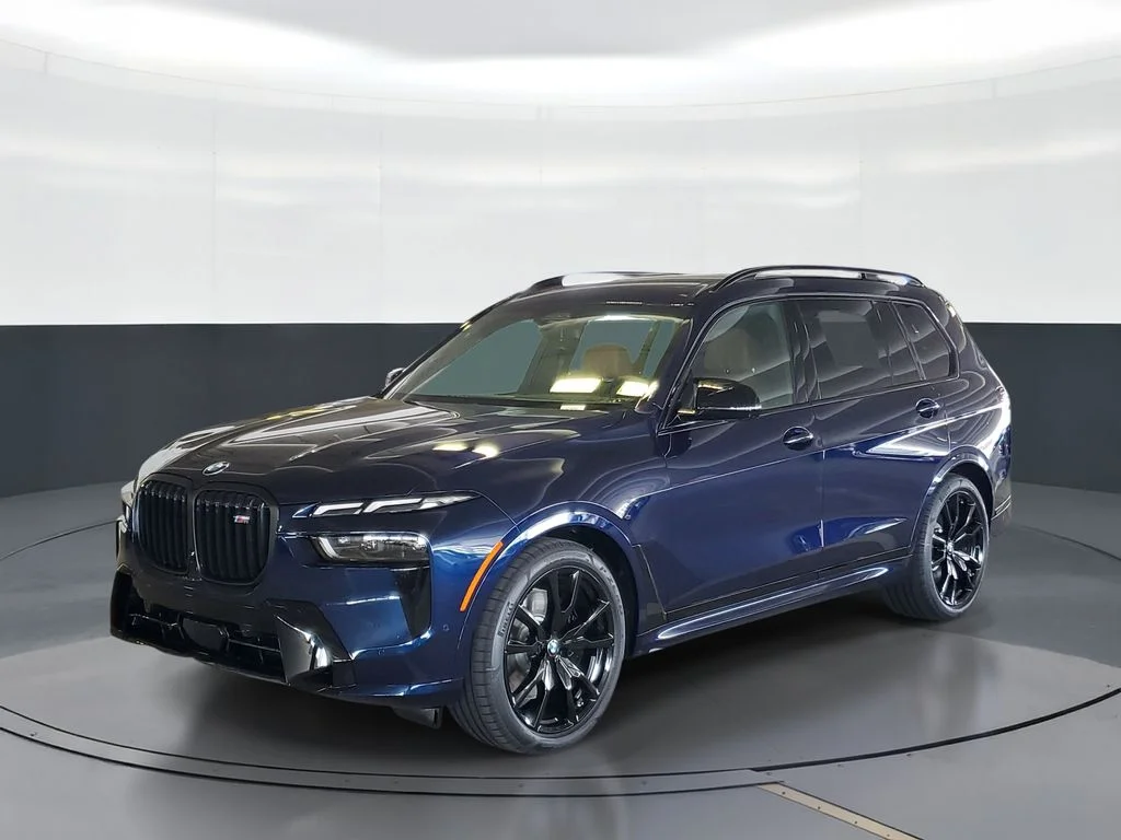 2027 BMW X7