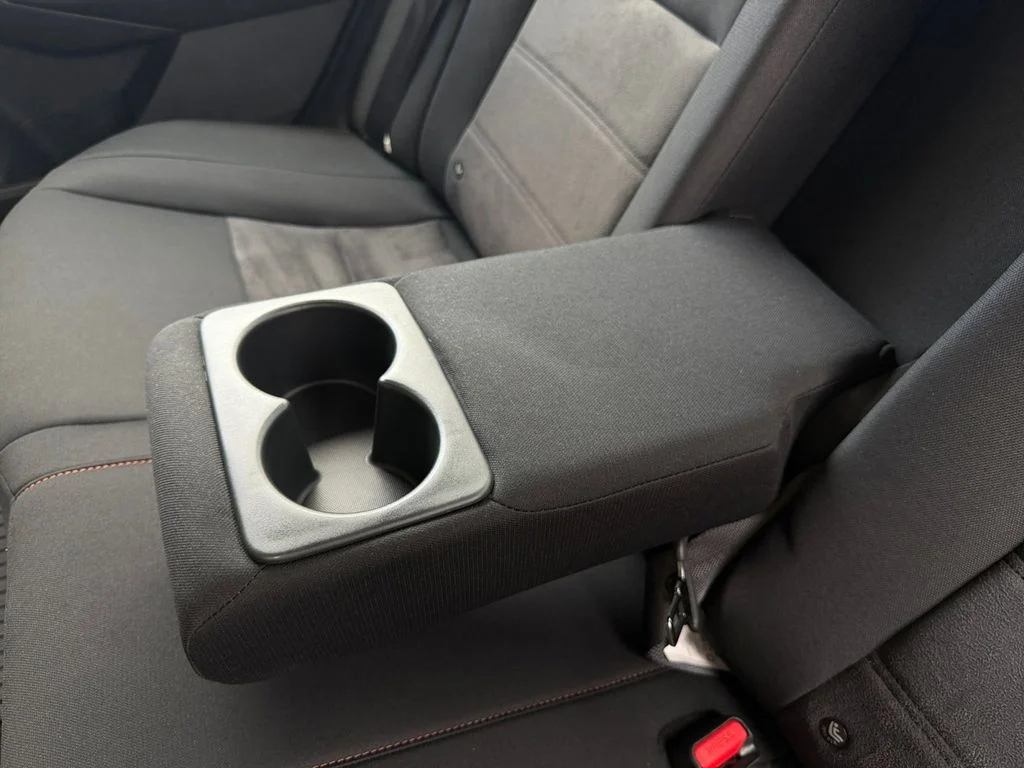 Used 2022 Red Nissan SR image 22