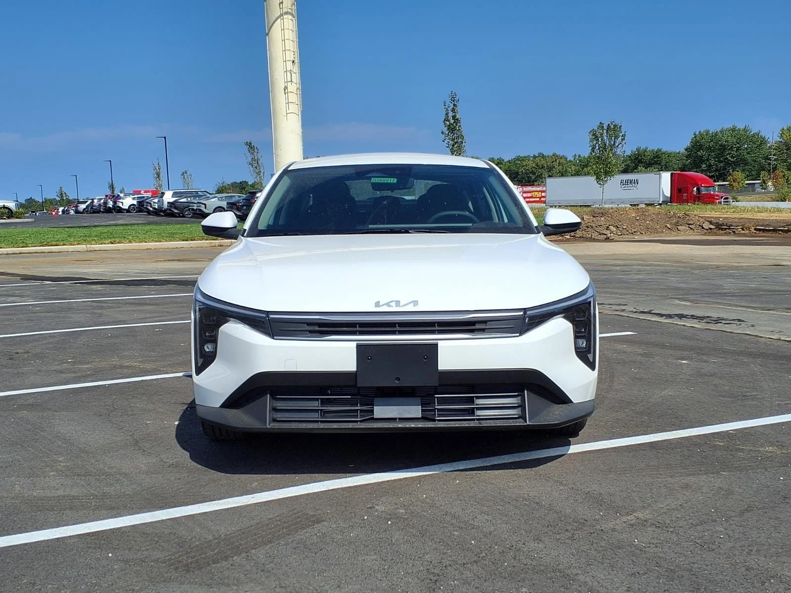 New 2026 Snow White Pearl Kia LXS image 20